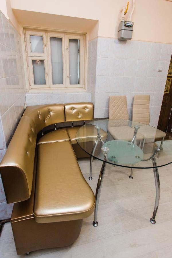 Mary Apartman Lviv Kültér fotó