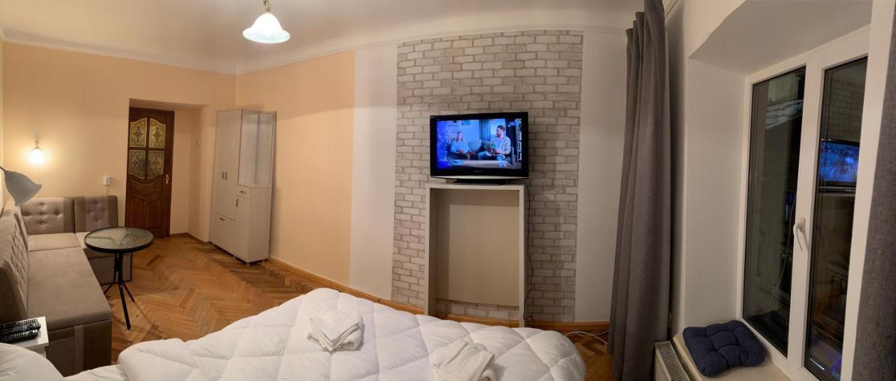 Mary Apartman Lviv Kültér fotó